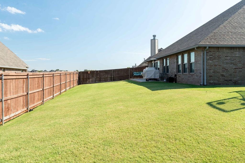 3201 Birchwood Circle