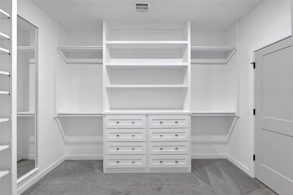 2117 Santa Monica Street