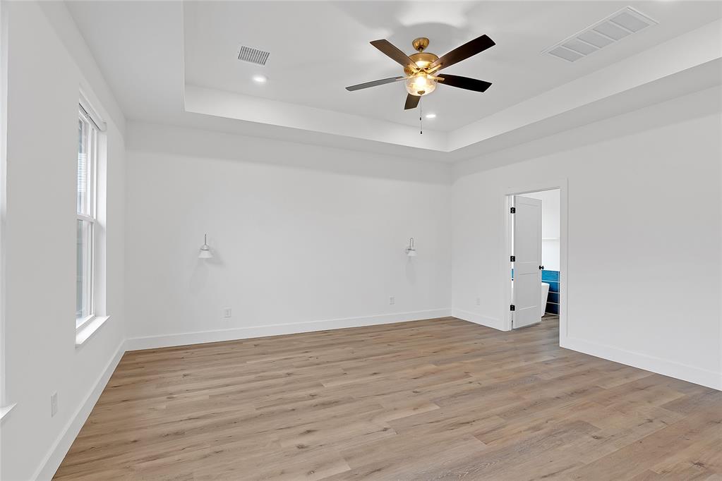 2117 Santa Monica Street