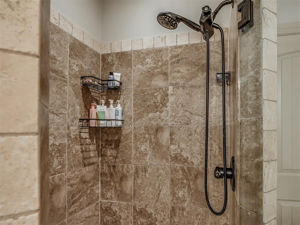 900 NW 194th Terrace