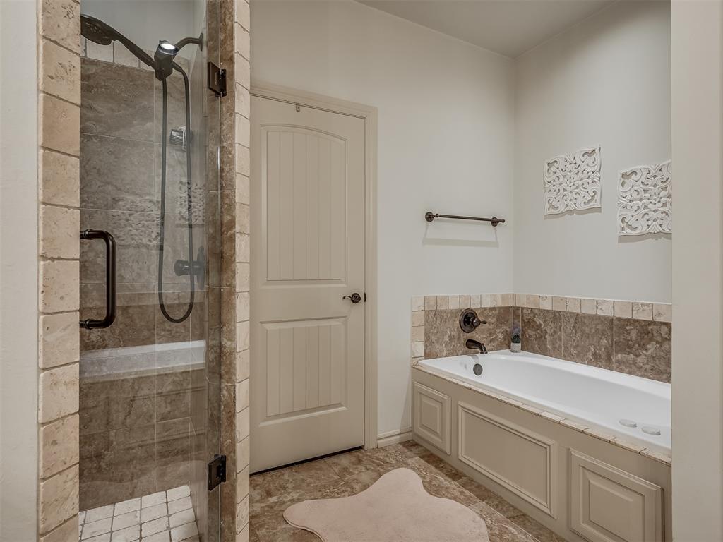 900 NW 194th Terrace