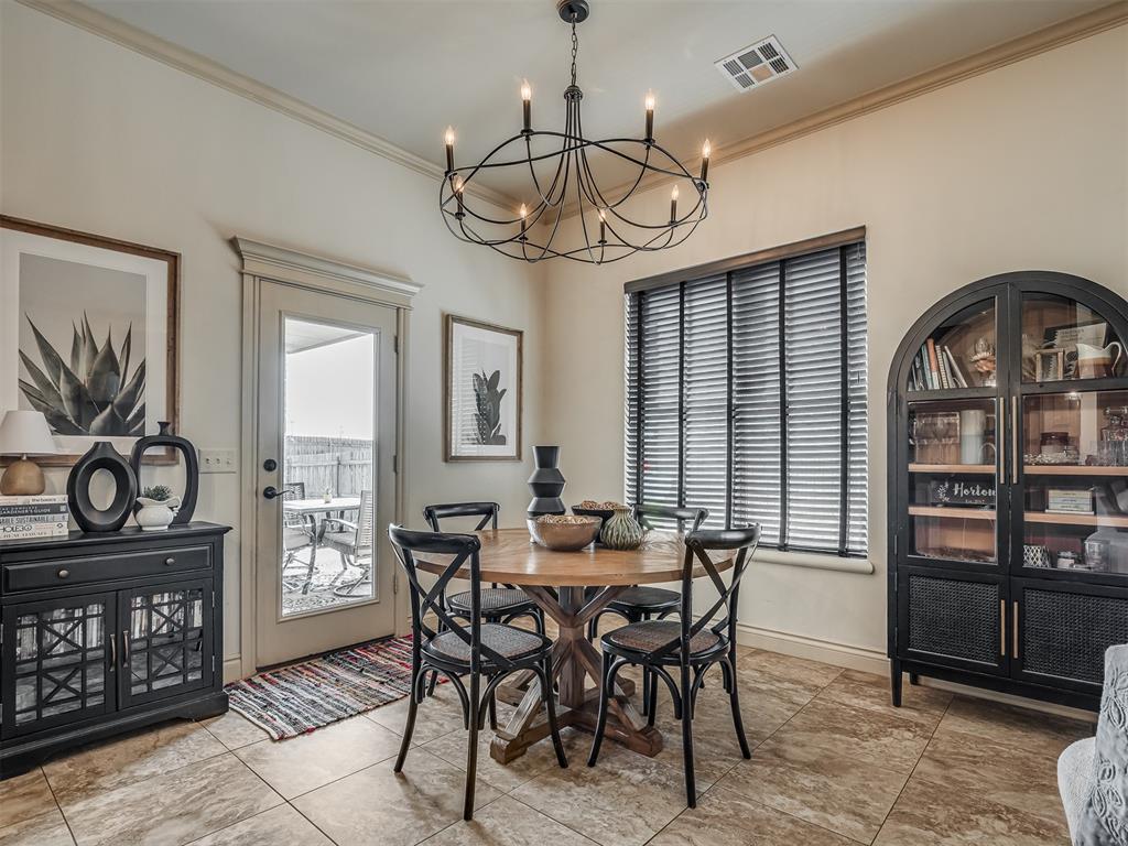 900 NW 194th Terrace