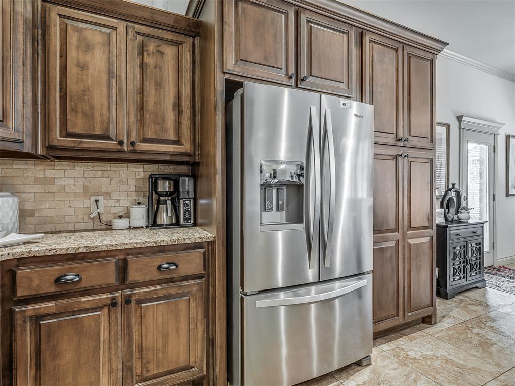 900 NW 194th Terrace