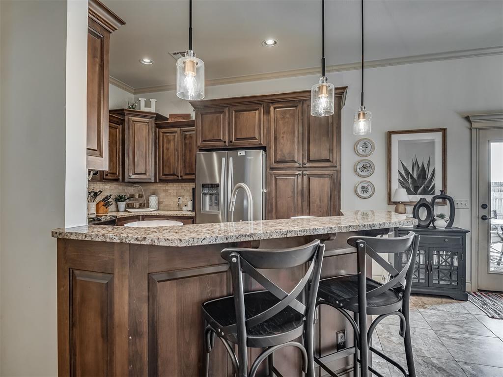 900 NW 194th Terrace