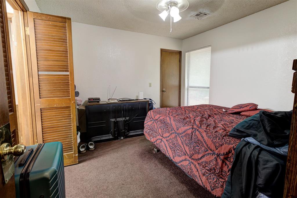 4216 N Shadybrook Drive