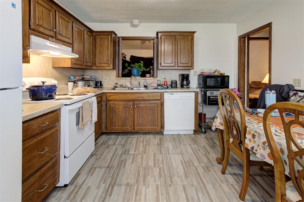 4216 N Shadybrook Drive