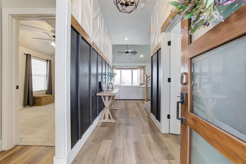 2224 Santa Monica Street