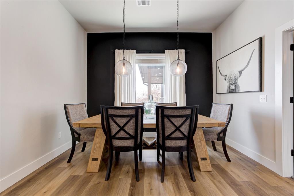 2224 Santa Monica Street