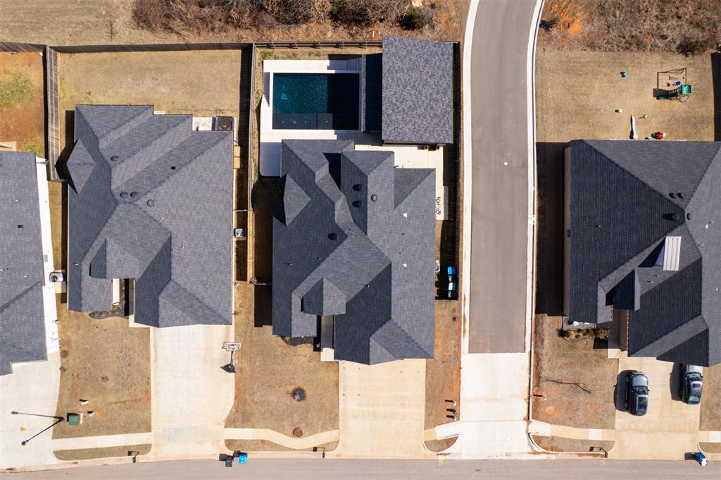 2224 Santa Monica Street