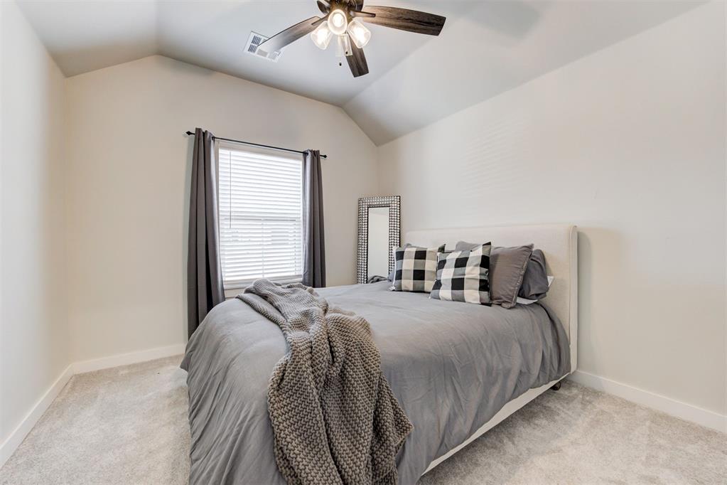 2224 Santa Monica Street