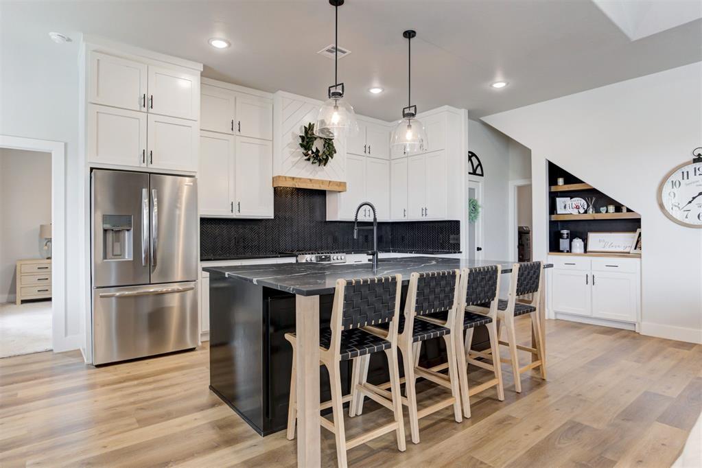 2224 Santa Monica Street