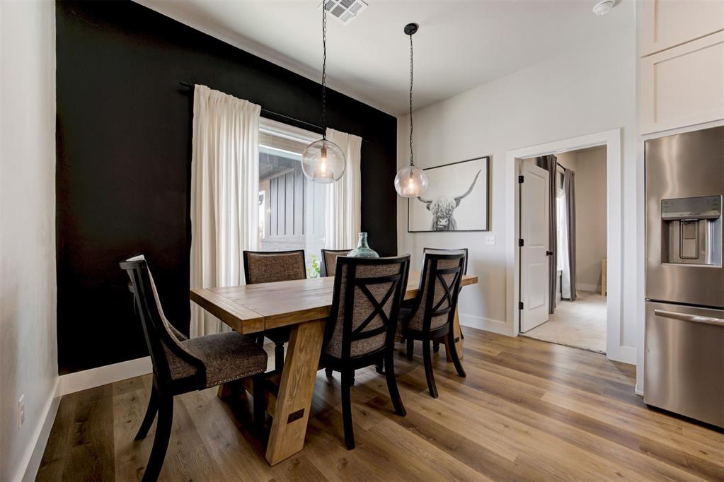 2224 Santa Monica Street