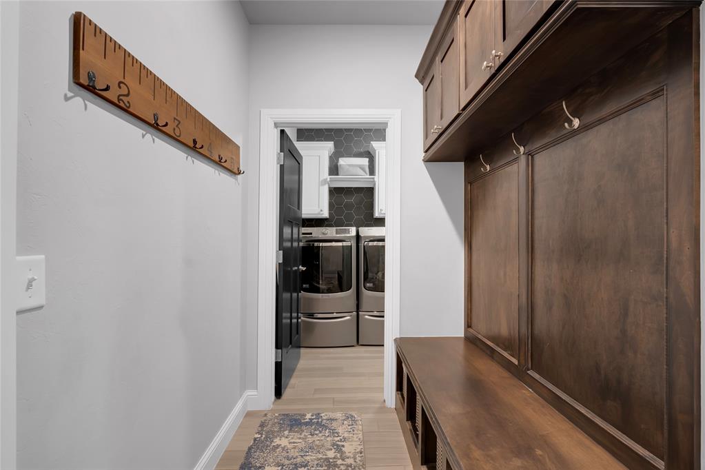 13500 Creek View Drive