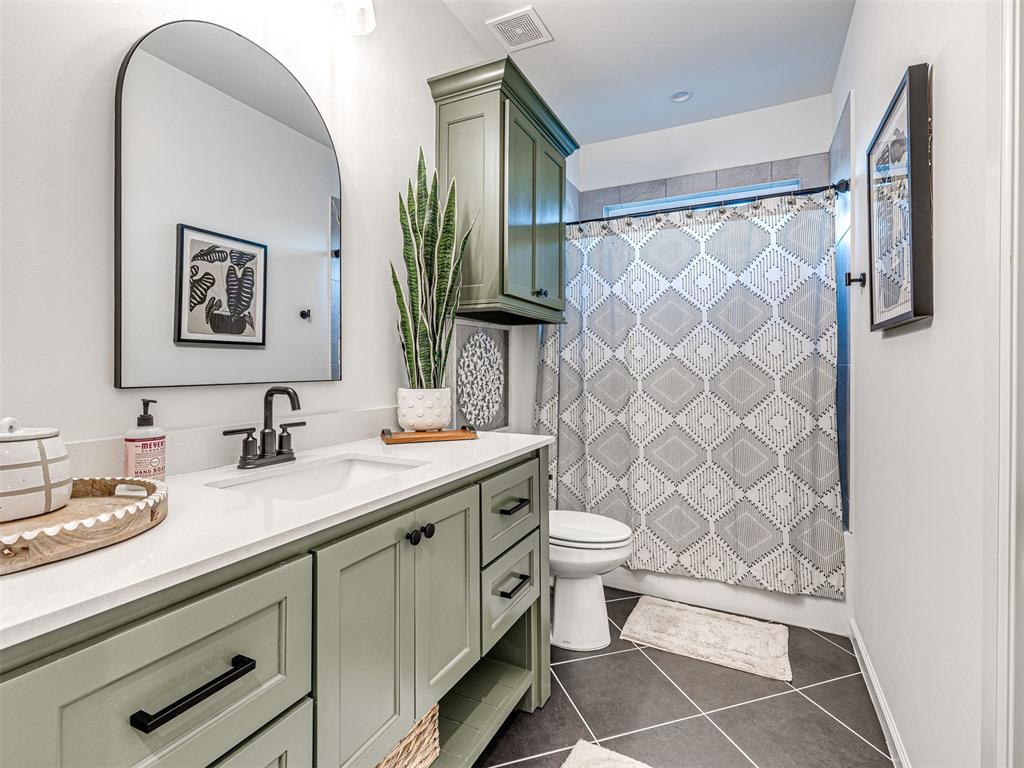 601 Harbor Town Drive