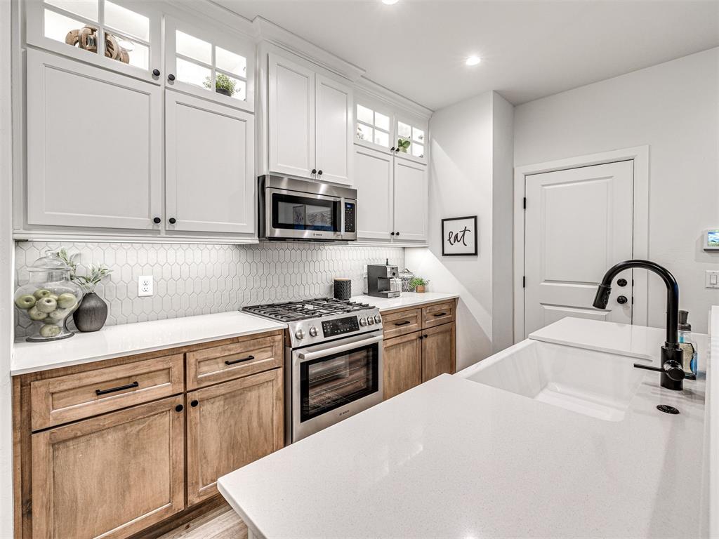 601 Harbor Town Drive