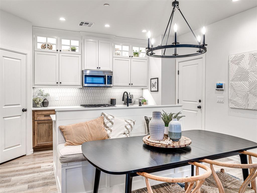 601 Harbor Town Drive