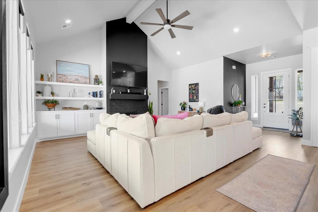 1003 Heritage Hills Drive