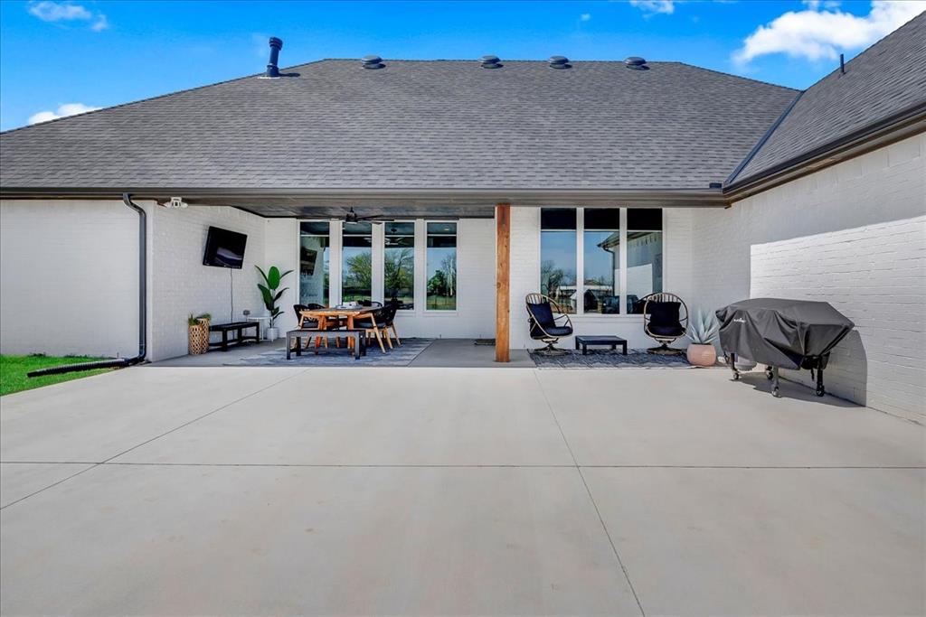 1003 Heritage Hills Drive