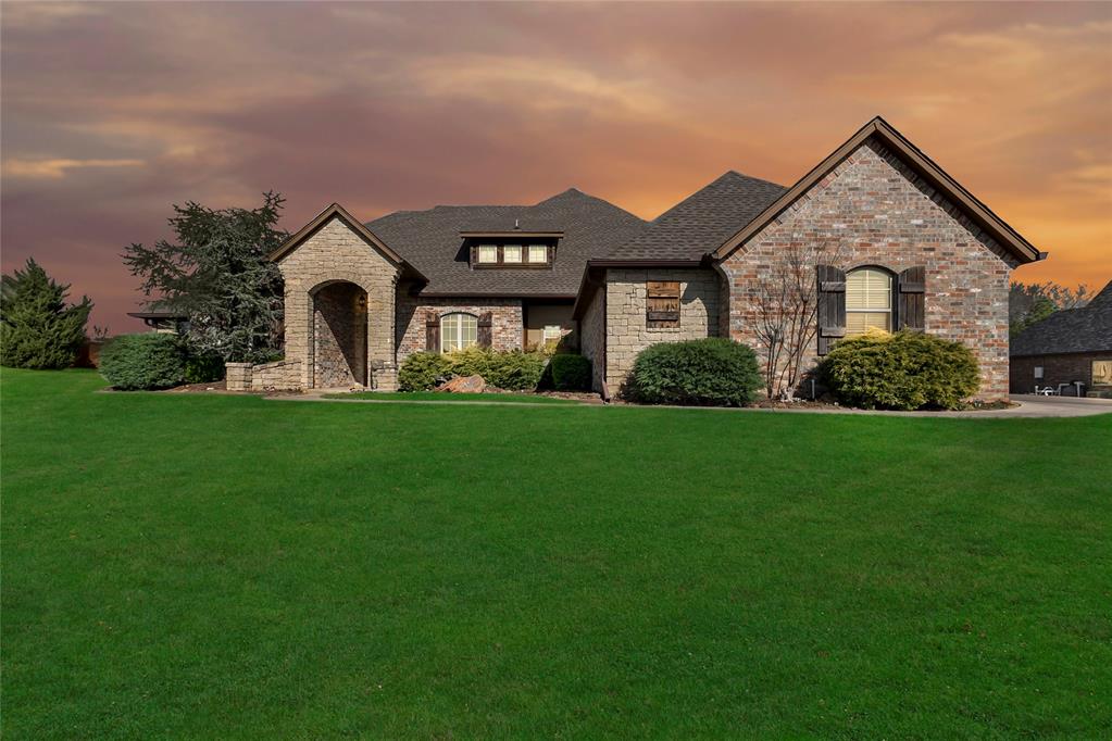 22982 Crossfield Court