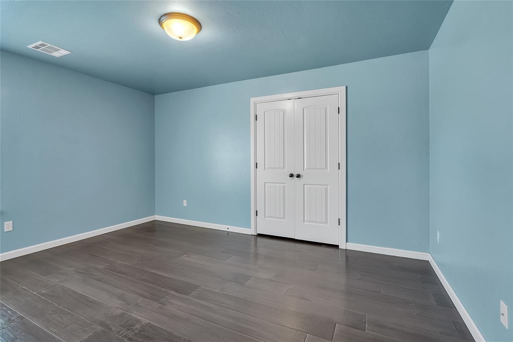 22982 Crossfield Court