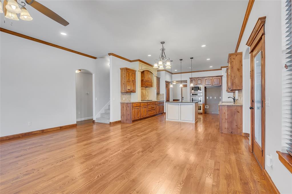 22982 Crossfield Court