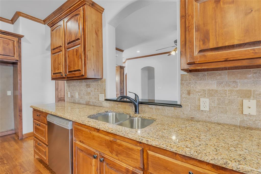 22982 Crossfield Court