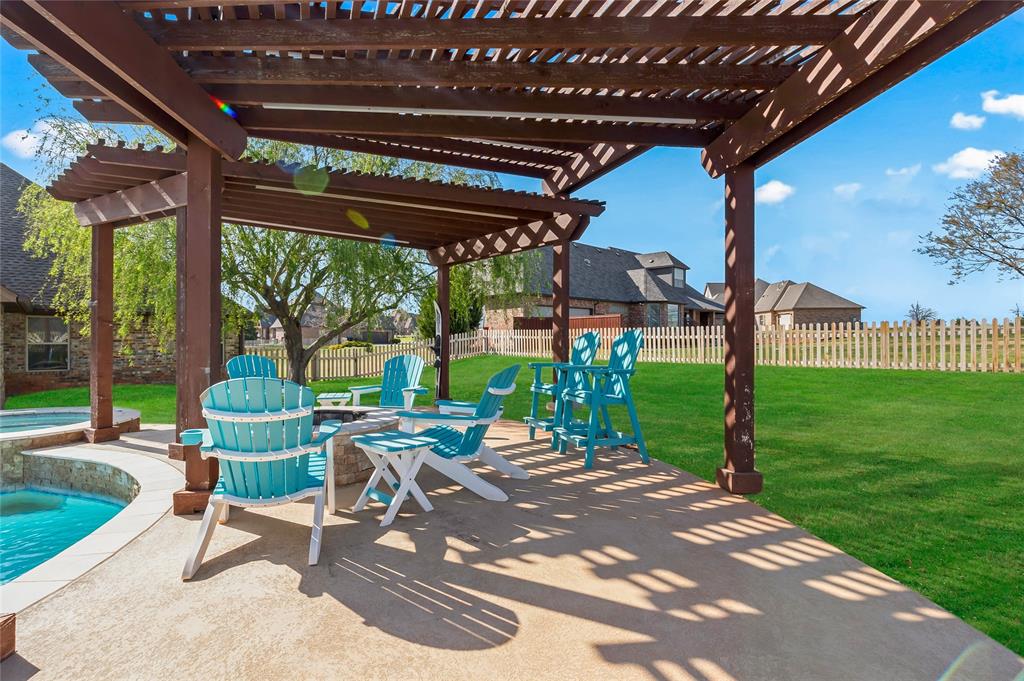 22982 Crossfield Court