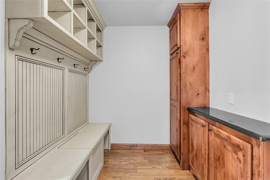 22982 Crossfield Court