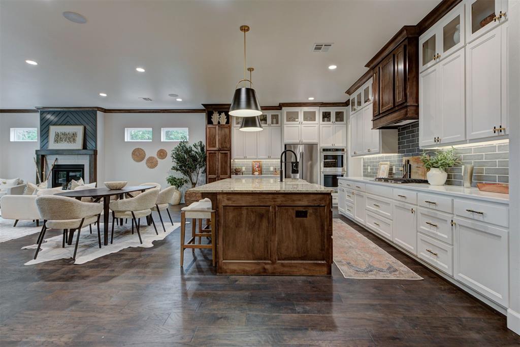 4417 Maple Ridge Drive