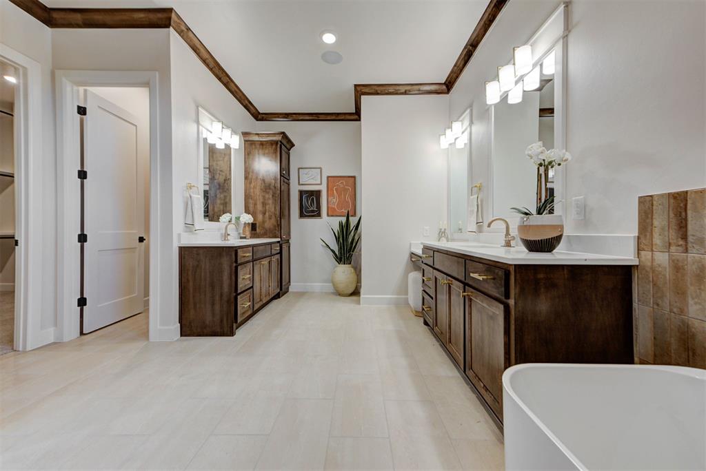 4417 Maple Ridge Drive