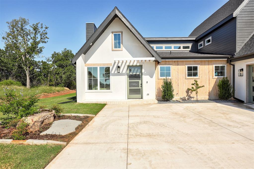 4541 Maple Ridge Drive