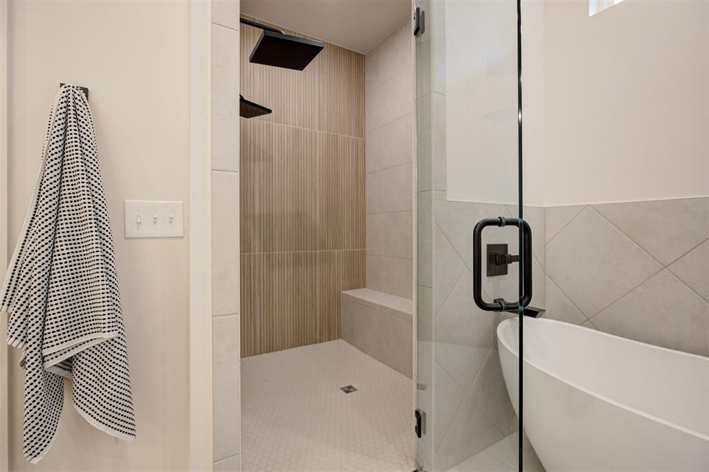 4541 Maple Ridge Drive