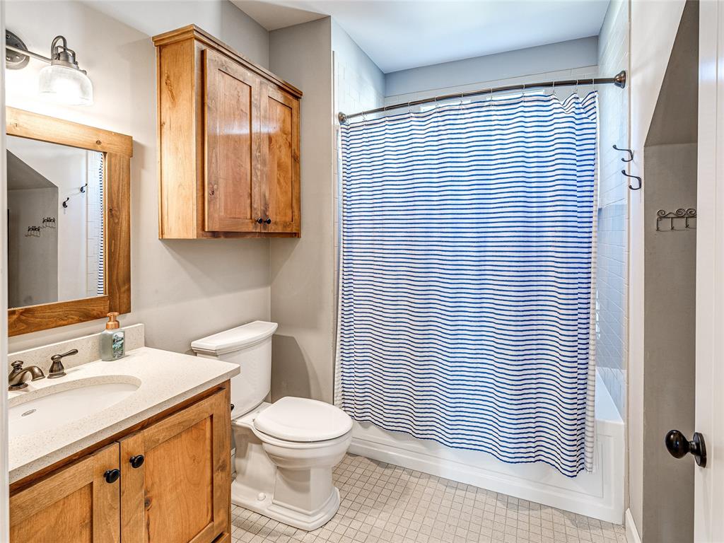 34 Boardwalk Unit: B