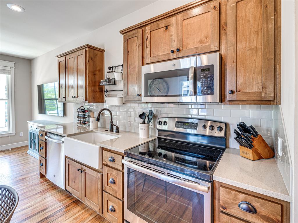 34 Boardwalk Unit: B