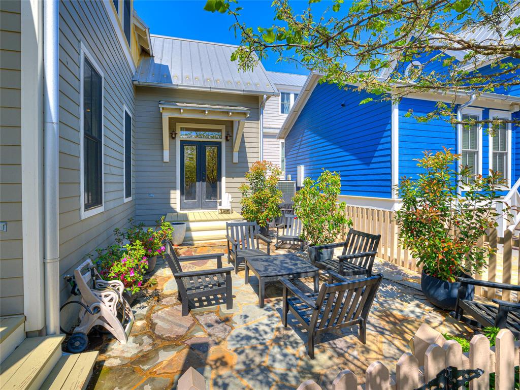 34 Boardwalk Unit: B