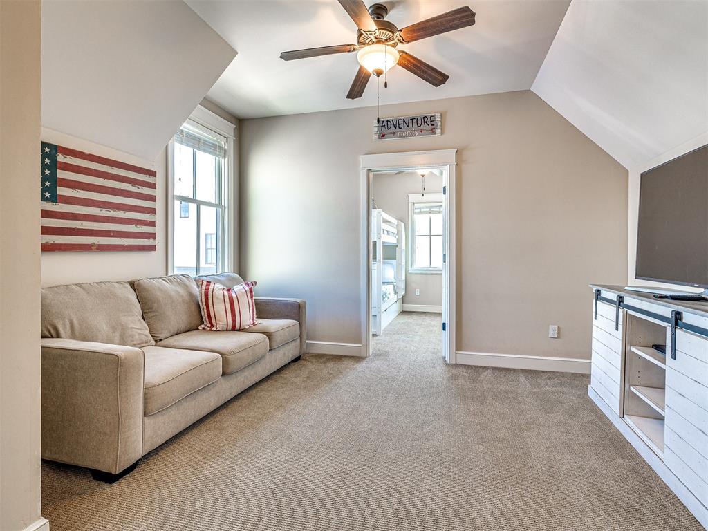 34 Boardwalk Unit: B