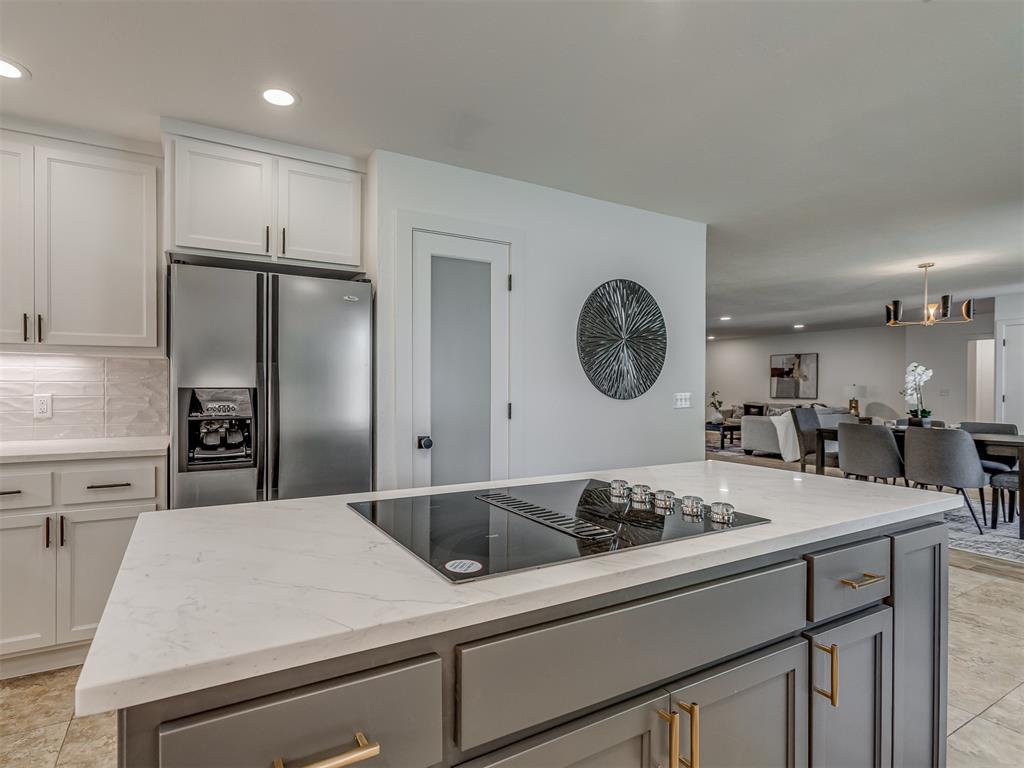 3024 Rock Ridge Place