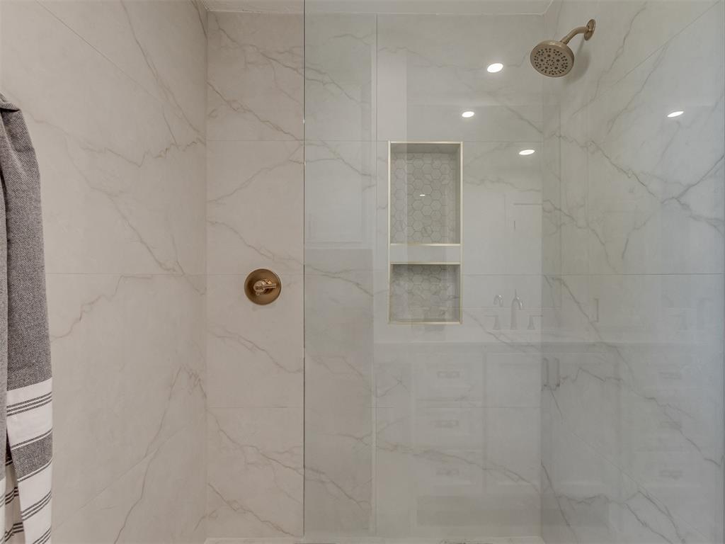 3024 Rock Ridge Place