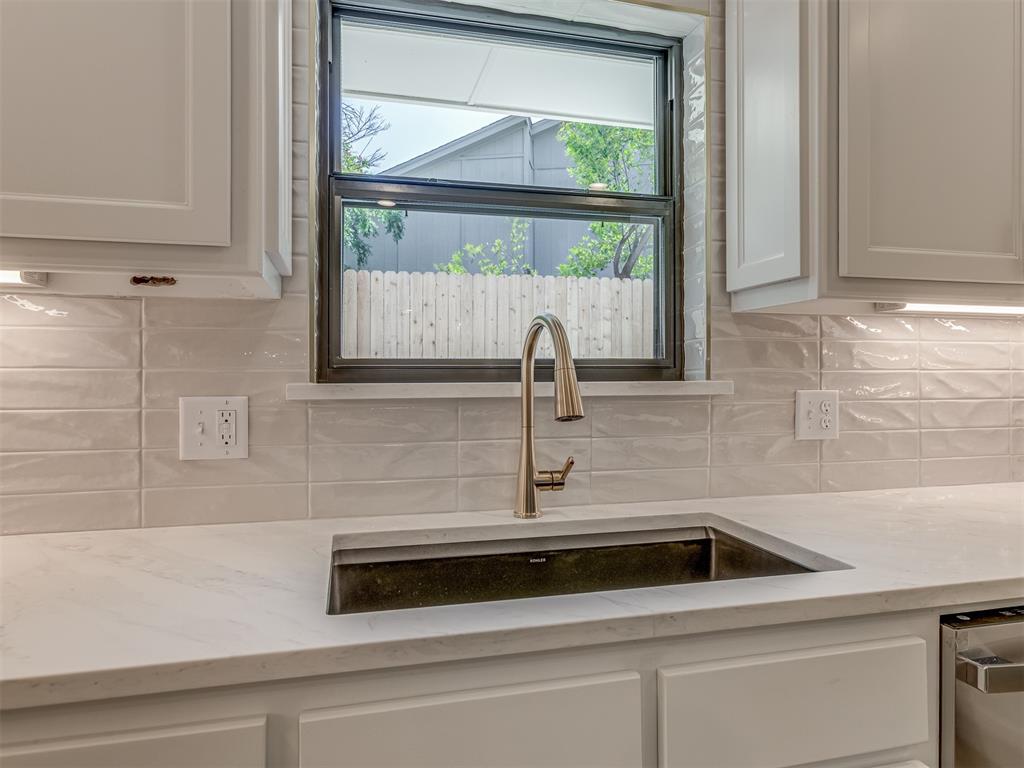 3024 Rock Ridge Place