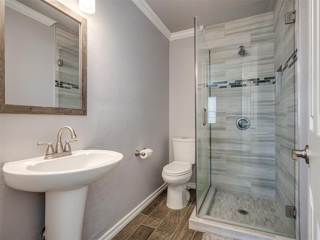 2013 N Draper Avenue