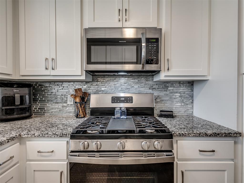 2013 N Draper Avenue