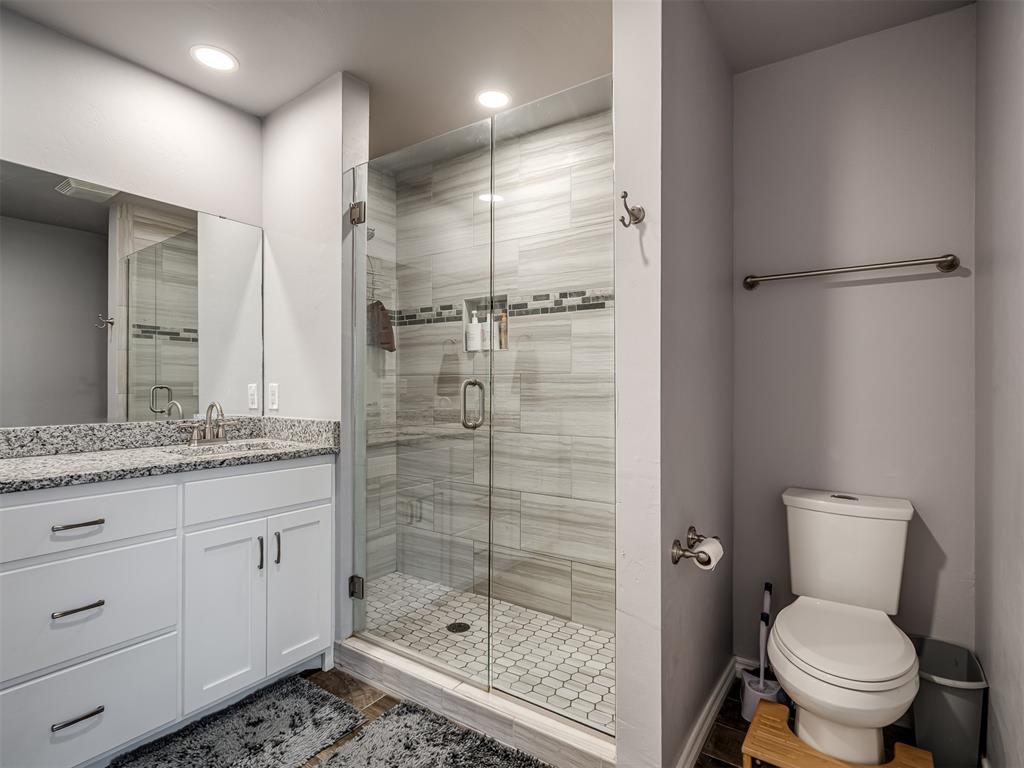 2013 N Draper Avenue