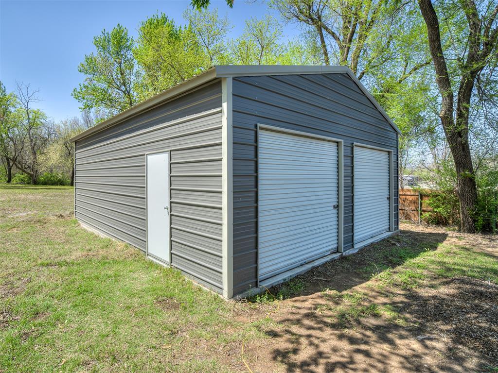 2013 N Draper Avenue