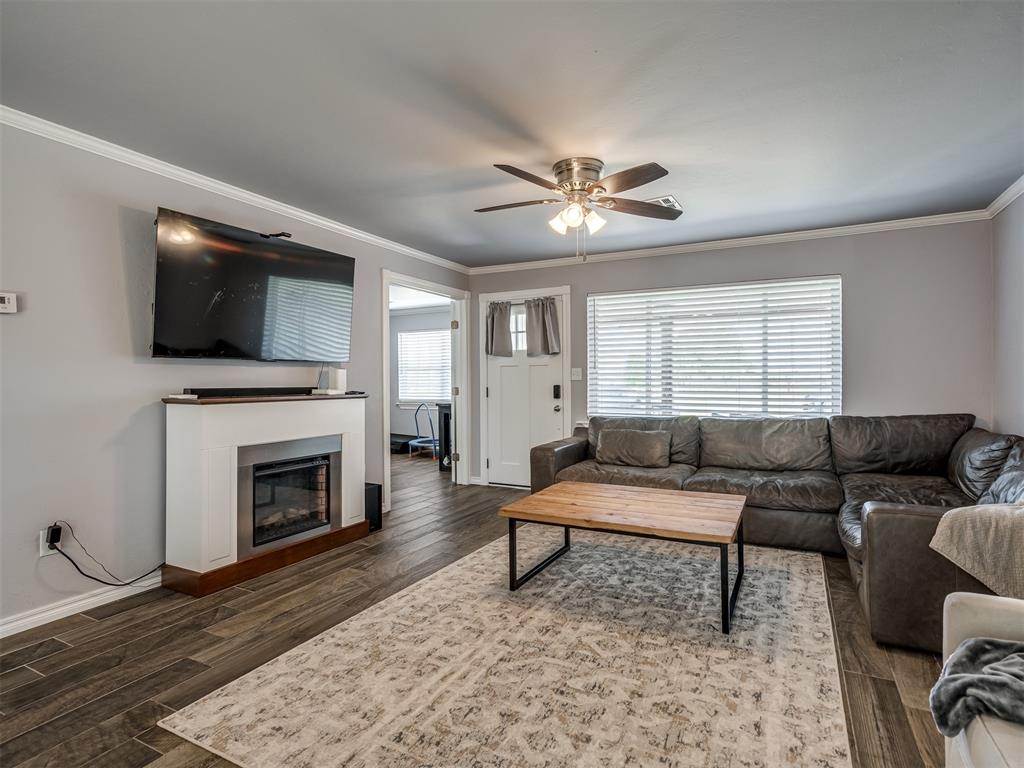 2013 N Draper Avenue