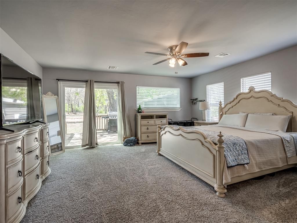 2013 N Draper Avenue