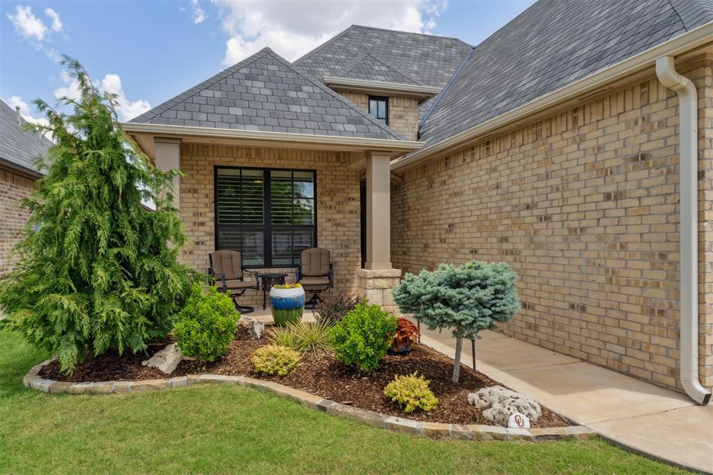 117 Pont De Normandie Court