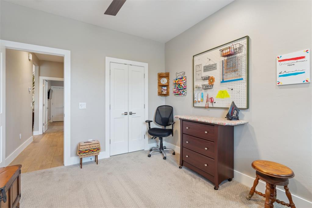 117 Pont De Normandie Court