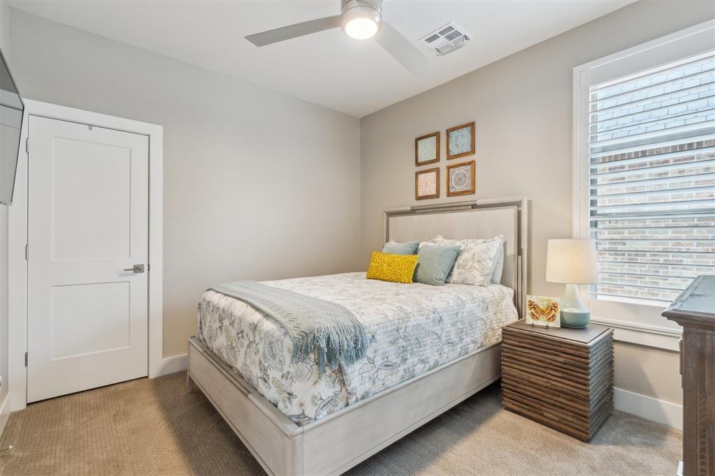 117 Pont De Normandie Court