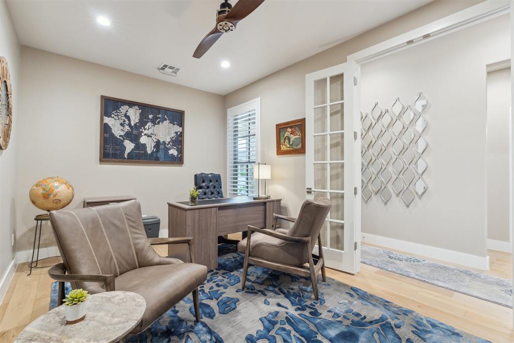 117 Pont De Normandie Court