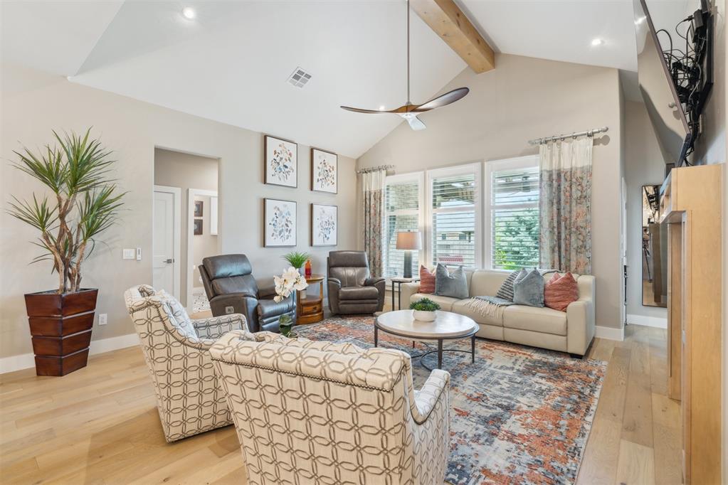 117 Pont De Normandie Court